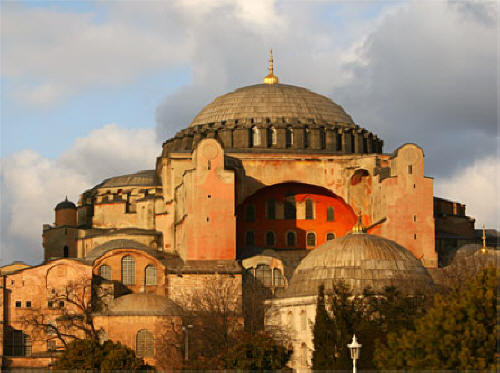 Църквата “Свети Стефан” в Истанбул – откриване след основна реставрация